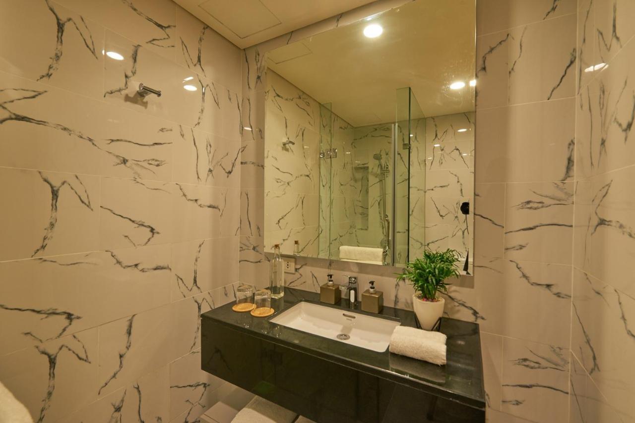 Hotel Zazz Urban Ho Chi Minh Esterno foto
