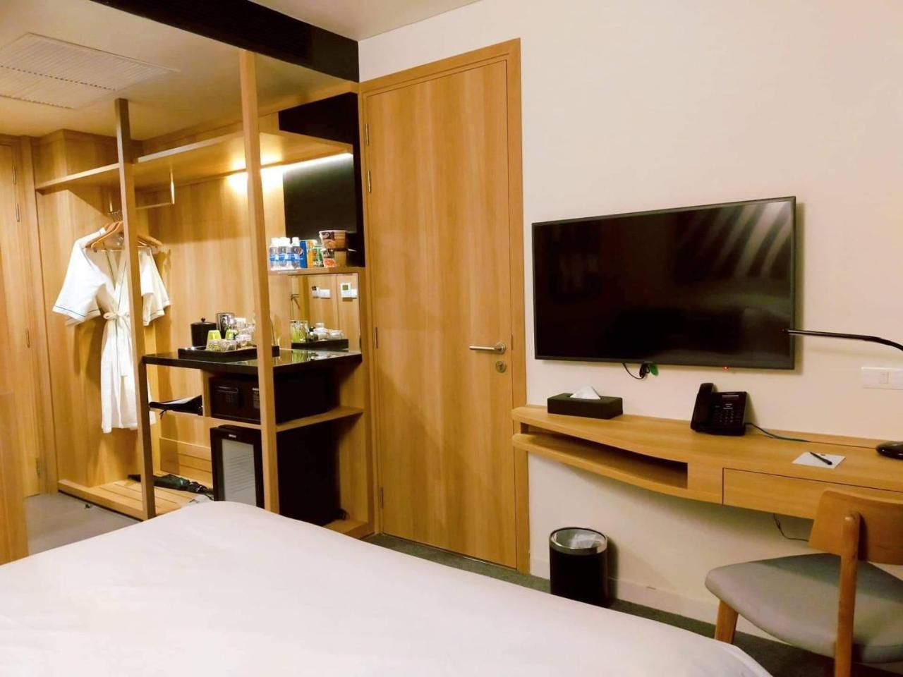 Hotel Zazz Urban Ho Chi Minh Esterno foto