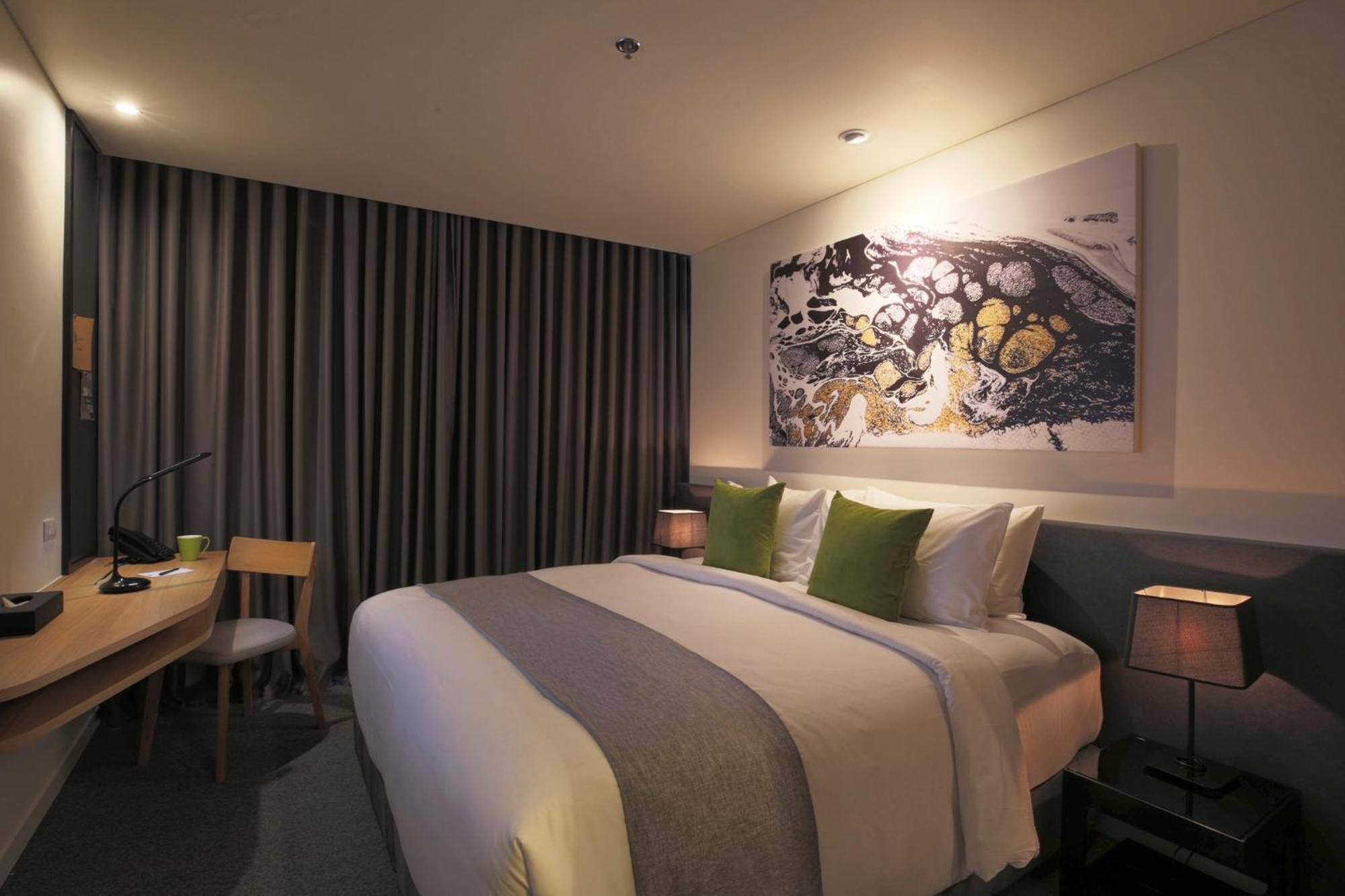Hotel Zazz Urban Ho Chi Minh Esterno foto